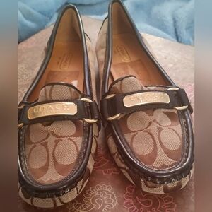 LIKE NEW!! COACH LOAFERS FELISHA SIZE 8B